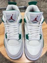 Load image into Gallery viewer, Jordan 4 SB Pine Green (7M/8.5W)
