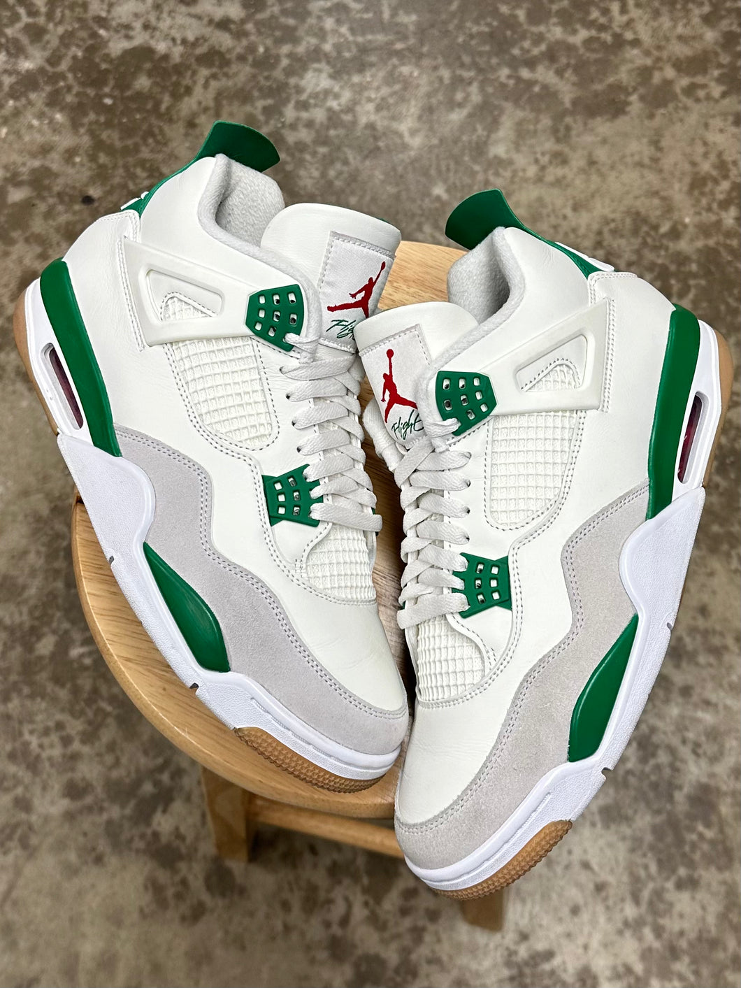 Jordan 4 SB Pine Green (11)